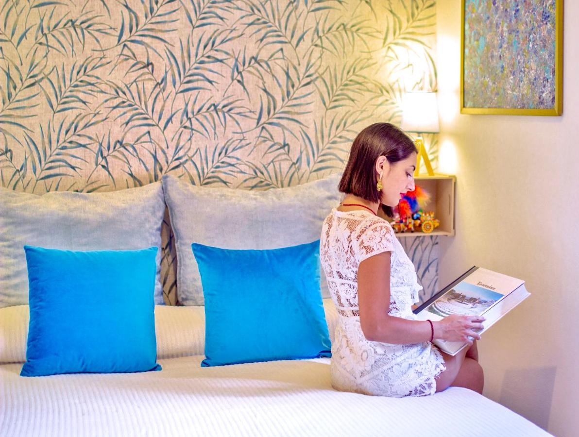 Bilocale Holiday Taormina Centro Daire Dış mekan fotoğraf